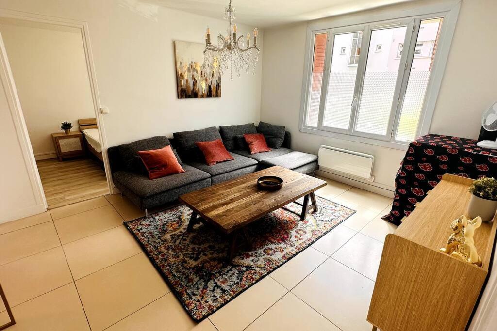 3 + Parking A 7 Apartment Lyon